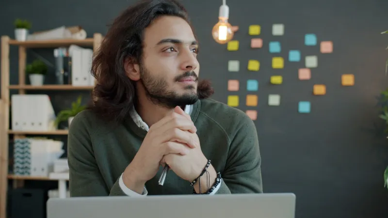 L'Arte di Tacere al Momento Giusto: Il Vero Superpotere dei Developer Italiani